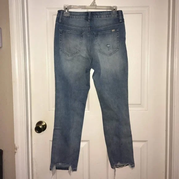 Excellent Pair of Special A Jeans Size 3 - Picture 2 of 3